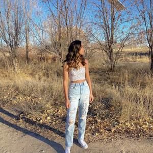 Meet your Posher, Angela